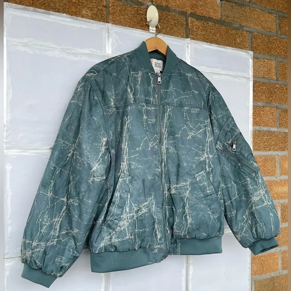 Urban Outfitters BDG Marcy Oversized Nylon Bomber Jacket small - Picture 6 of 17